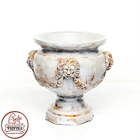 Уличный вазон из стеклопластика 