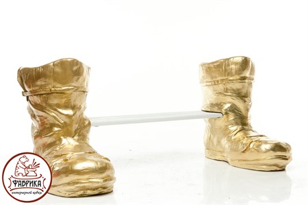 Детская скамейка сапоги