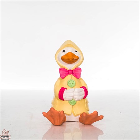 Фигура для сада утёнок в плаще F08976-Y