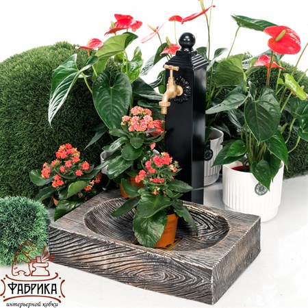 Садовая колонка