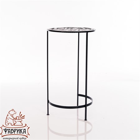 Подставка для цветов из металла