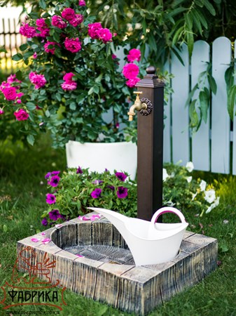 колонка садовая