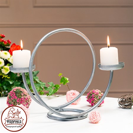 настольный подсвечник