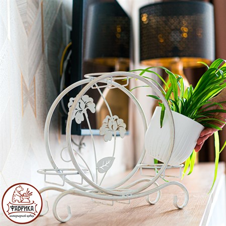подставка 41-008 цв.белый с золотом