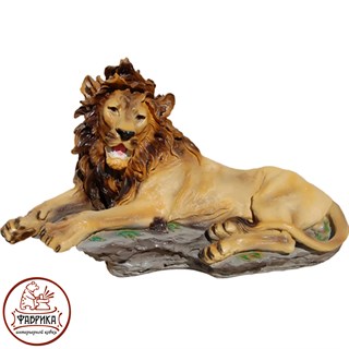 Садовая фигура из полистоуна Лев лежит средняя  F01181
